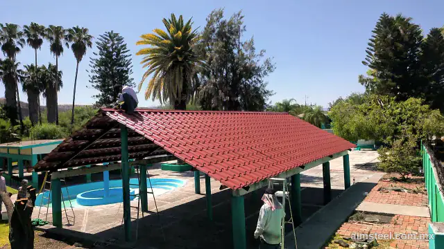 Palapas con teja española